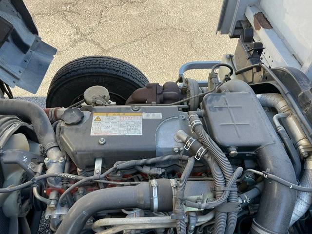 いすゞフォワードアルミブロック中型（4t）[写真29]