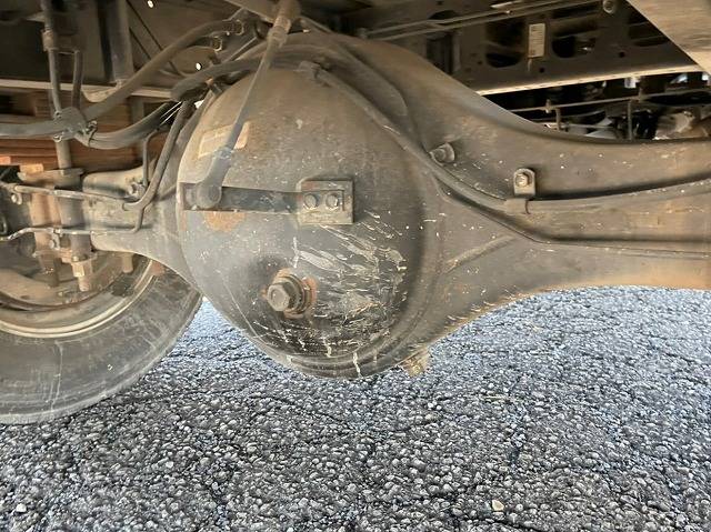 いすゞフォワードアルミブロック中型（4t）[写真36]