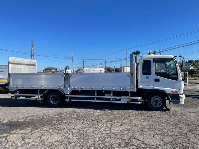 いすゞフォワードアルミブロック中型（4t）[写真04]