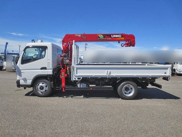 三菱ふそうキャンタークレーン5段小型（2t・3t）[写真07]