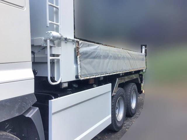 日野プロフィアダンプ大型（10t）[写真13]