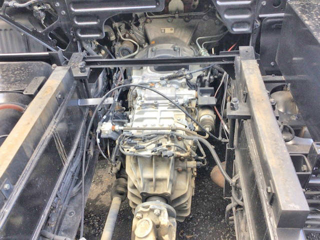 日野プロフィアダンプ大型（10t）[写真24]