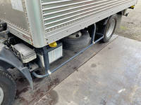 いすゞエルフアルミバン小型（2t・3t）[写真18]