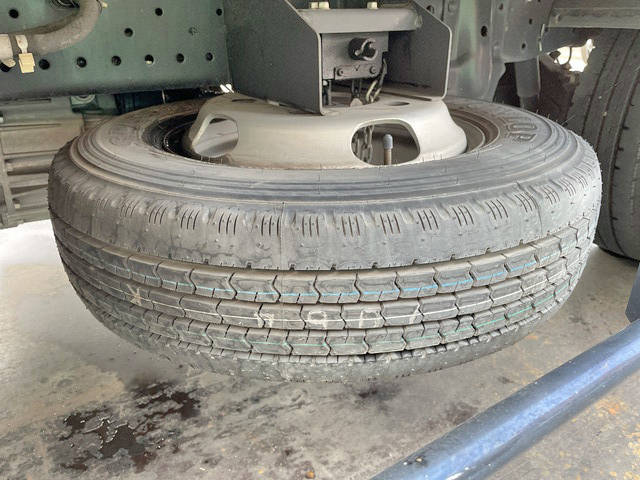 いすゞエルフアルミバン小型（2t・3t）[写真20]