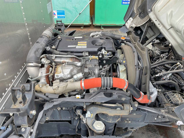 いすゞエルフアルミバン小型（2t・3t）[写真26]