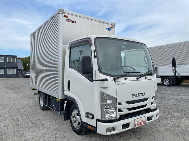 いすゞエルフアルミバン小型（2t・3t）[写真03]