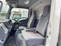 いすゞエルフアルミバン小型（2t・3t）[写真31]