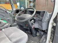 いすゞエルフアルミバン小型（2t・3t）[写真35]