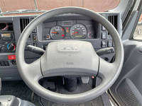 いすゞエルフアルミバン小型（2t・3t）[写真37]