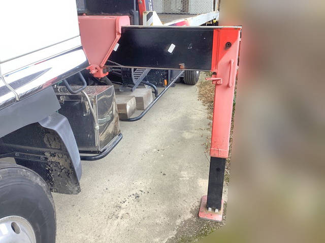 日野レンジャーセーフティクレーン4段中型（4t）[写真14]