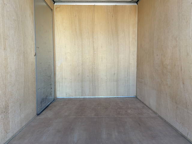 日野デュトロアルミバン小型（2t・3t）[写真11]