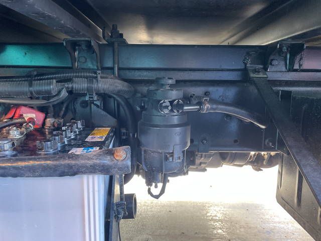 日野デュトロアルミバン小型（2t・3t）[写真20]