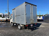 日野デュトロアルミバン小型（2t・3t）[写真04]