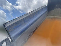 三菱ふそうスーパーグレートダンプ大型（10t）[写真10]