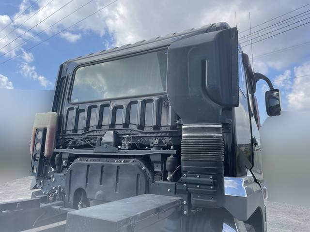 三菱ふそうスーパーグレートダンプ大型（10t）[写真15]