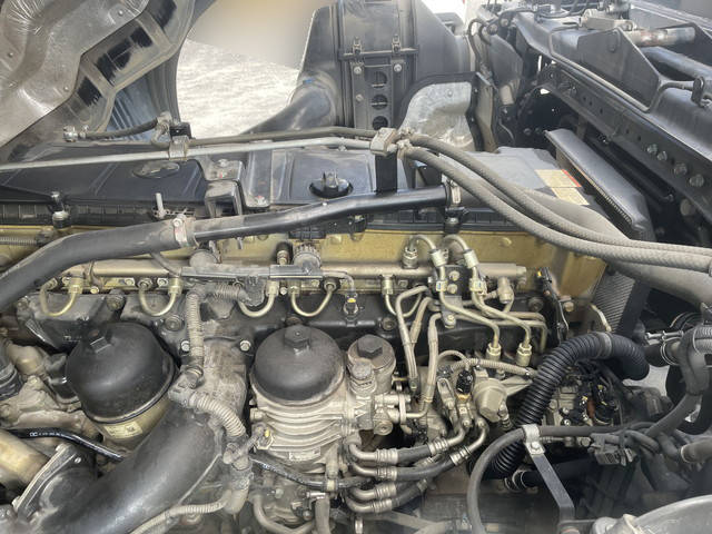 三菱ふそうスーパーグレートダンプ大型（10t）[写真20]