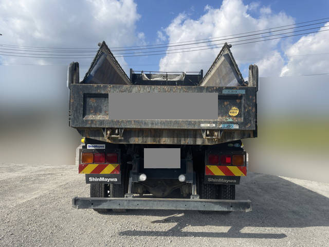 三菱ふそうスーパーグレートダンプ大型（10t）[写真07]