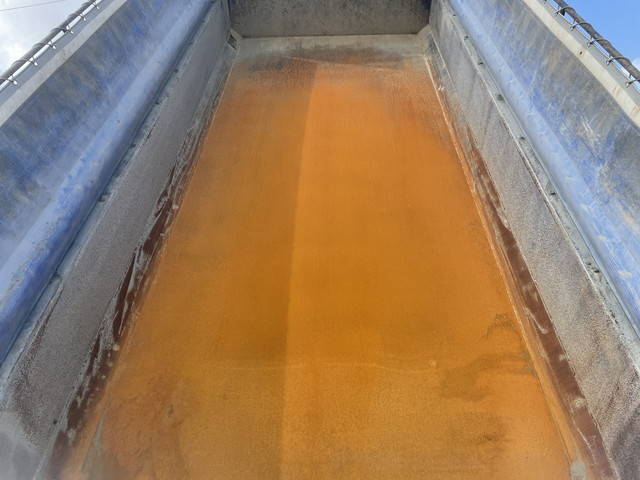 三菱ふそうスーパーグレートダンプ大型（10t）[写真09]