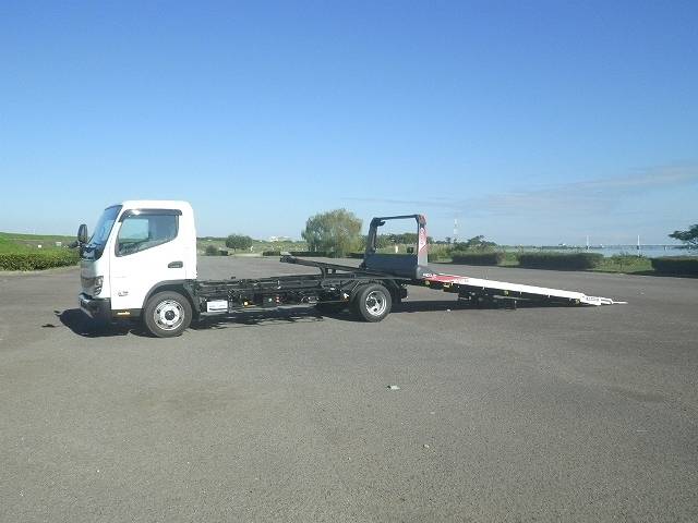 三菱ふそうキャンターセーフティローダー小型（2t・3t）[写真10]