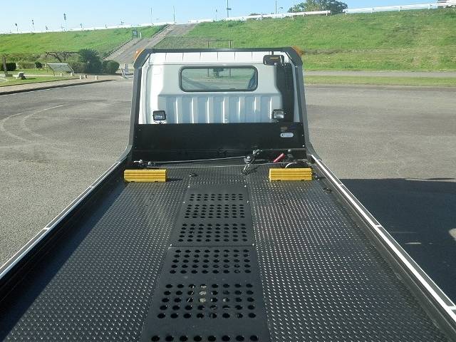 三菱ふそうキャンターセーフティローダー小型（2t・3t）[写真06]