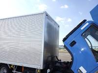 いすゞエルフアルミバン小型（2t・3t）[写真26]