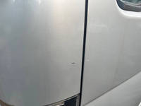 いすゞエルフ平ボディ小型（2t・3t）[写真14]