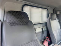 いすゞエルフ平ボディ小型（2t・3t）[写真21]