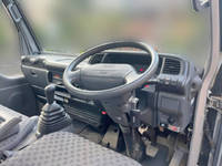 いすゞエルフ平ボディ小型（2t・3t）[写真23]