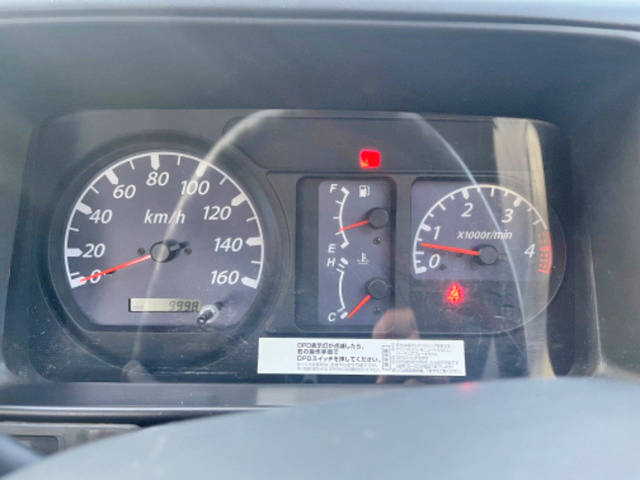 いすゞエルフ平ボディ小型（2t・3t）[写真27]