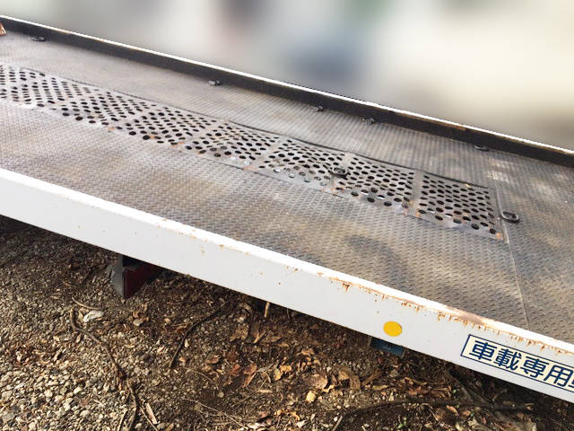 日野レンジャー平ボディ中型（4t）[写真07]