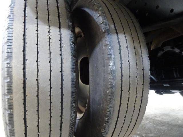 三菱ふそうキャンターダブルキャブ（Wキャブ）小型（2t・3t）[写真23]