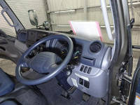 三菱ふそうキャンターダブルキャブ（Wキャブ）小型（2t・3t）[写真33]