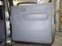 三菱ふそうキャンターダブルキャブ（Wキャブ）小型（2t・3t）[写真38]