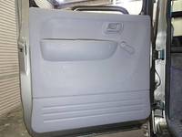 三菱ふそうキャンターダブルキャブ（Wキャブ）小型（2t・3t）[写真39]