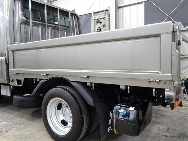 三菱ふそうキャンターダブルキャブ（Wキャブ）小型（2t・3t）[写真07]