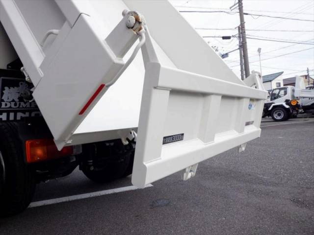 日野デュトロダンプ小型（2t・3t）[写真08]