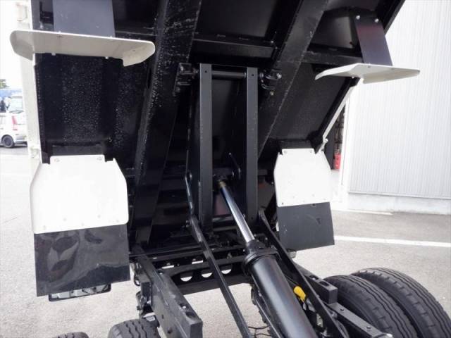 日野デュトロダンプ小型（2t・3t）[写真09]
