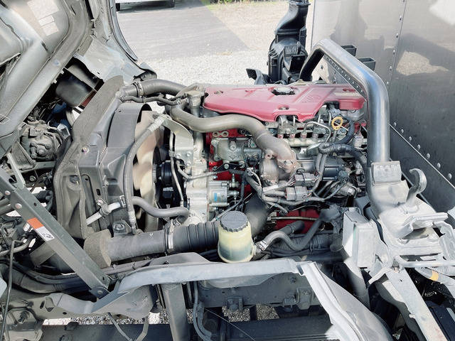 日野デュトロアルミバン小型（2t・3t）[写真04]