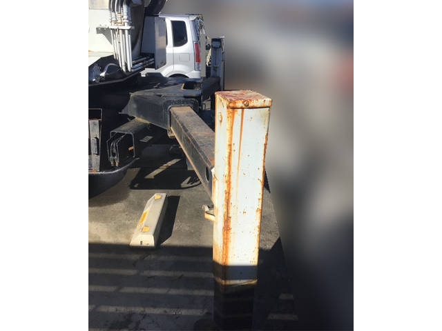 三菱ふそうキャンター穴掘建柱車小型（2t・3t）[写真18]