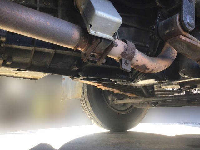 三菱ふそうキャンター穴掘建柱車小型（2t・3t）[写真24]