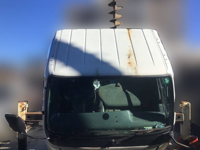 三菱ふそうキャンター穴掘建柱車小型（2t・3t）[写真07]