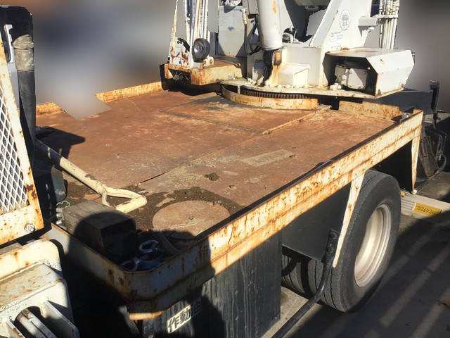 三菱ふそうキャンター穴掘建柱車小型（2t・3t）[写真08]