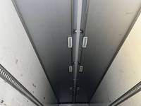 三菱ふそうスーパーグレートパネルウイング大型（10t）[写真12]