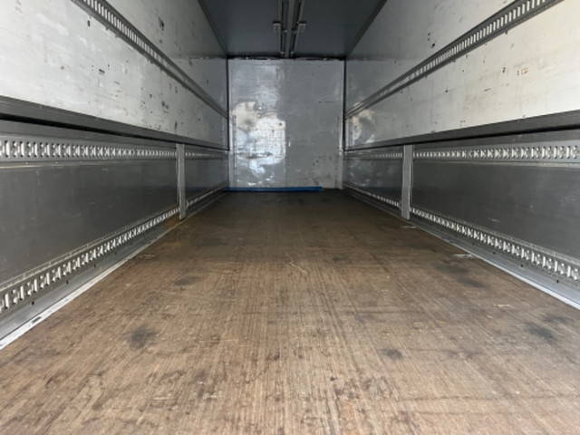 三菱ふそうスーパーグレートパネルウイング大型（10t）[写真14]