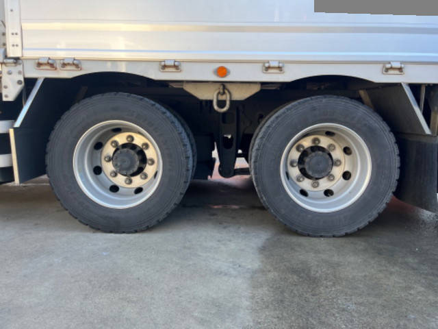 三菱ふそうスーパーグレートパネルウイング大型（10t）[写真19]