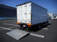 いすゞエルフ冷凍車（冷蔵車）小型（2t・3t）[写真02]