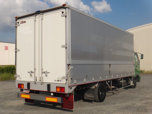 三菱ふそうファイターアルミウイング中型（4t）[写真02]