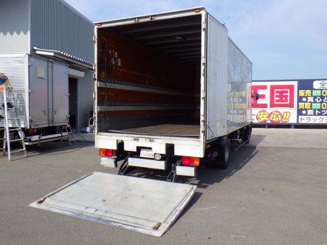 日野レンジャーアルミバン中型（4t）[写真02]