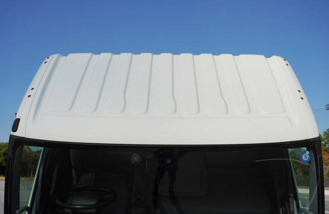 日野デュトロ幌ウイング小型（2t・3t）[写真16]