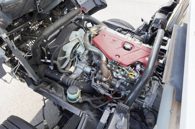 日野デュトロ幌ウイング小型（2t・3t）[写真17]